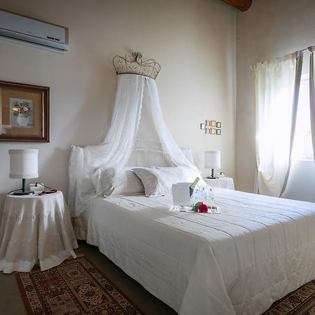 Corte Dei Soavi Suites - Apartments ソアーヴェ 部屋 写真