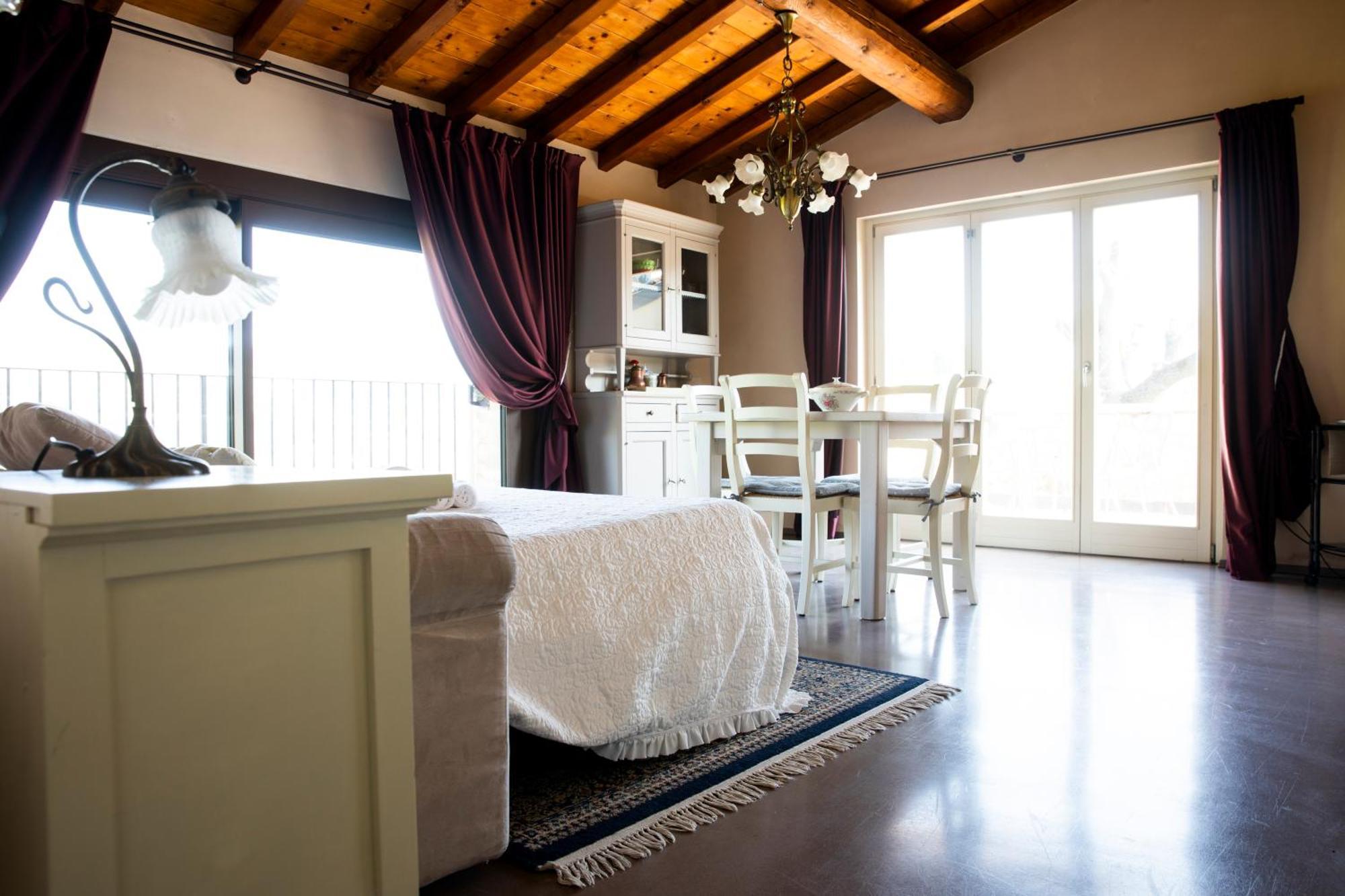 Corte Dei Soavi Suites - Apartments ソアーヴェ エクステリア 写真
