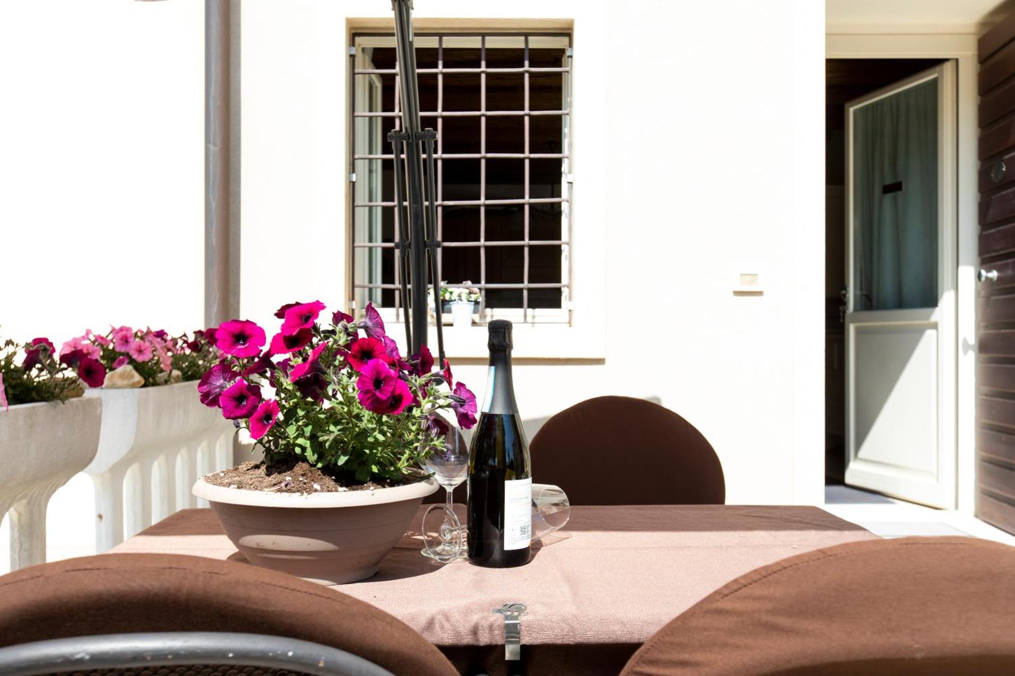Corte Dei Soavi Suites - Apartments ソアーヴェ エクステリア 写真