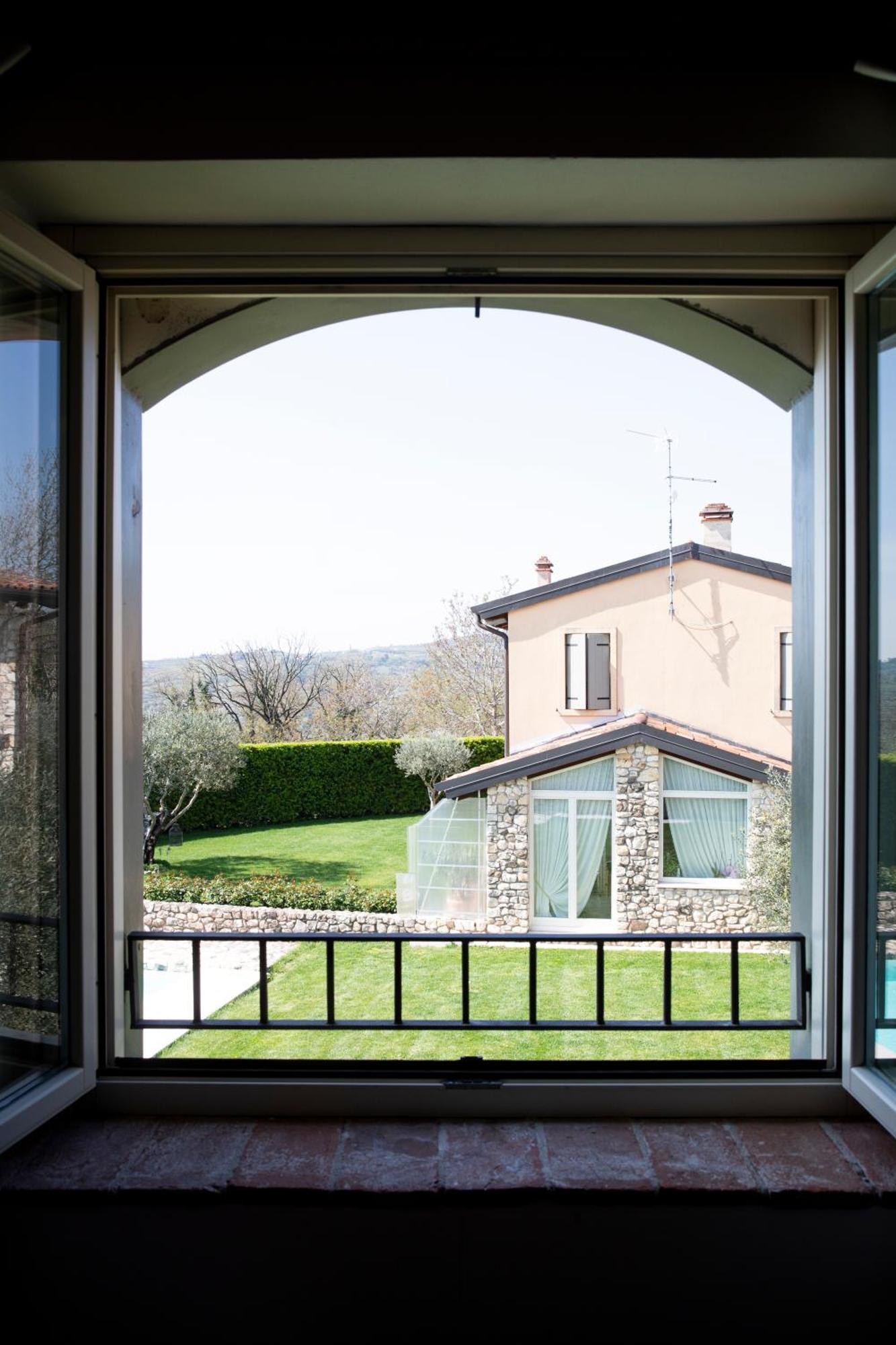 Corte Dei Soavi Suites - Apartments ソアーヴェ エクステリア 写真
