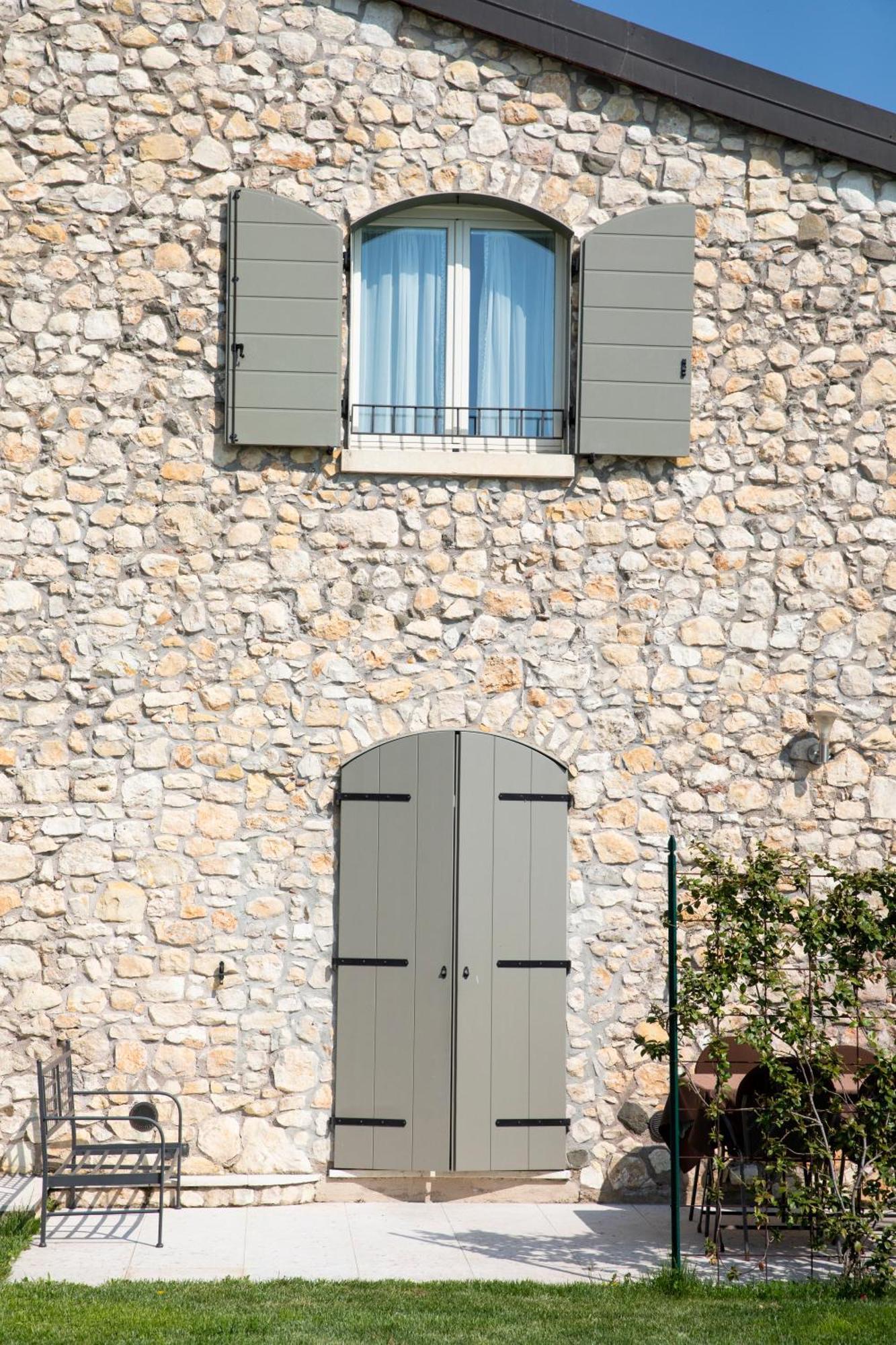 Corte Dei Soavi Suites - Apartments ソアーヴェ エクステリア 写真